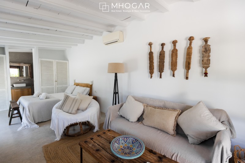  Exclusive Annual Rental - Timeless Design,  Mediterranean Views in La Costa Blanca!